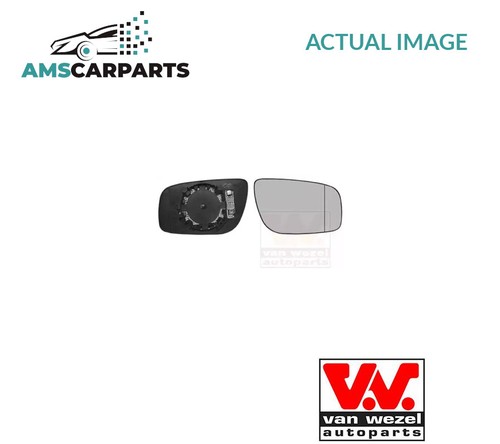 Rear view mirror - view,